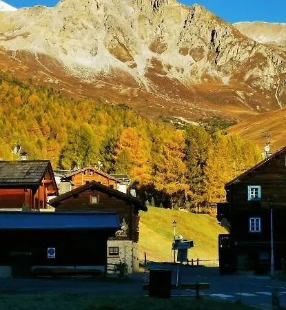Guest house Canton 520 Matrimoniale E Self Check In Livigno