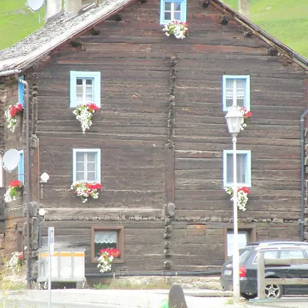 Canton 520 Matrimoniale E Self Check In Livigno